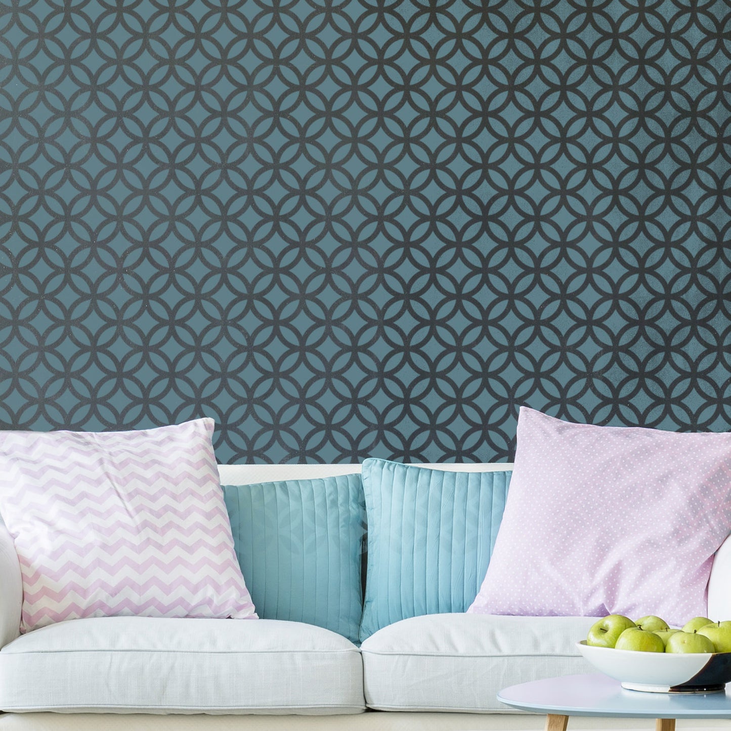 CraftStar Diamond and Circle Pattern Stencil on Wall